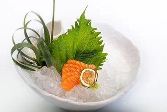 Sashimi di salmone