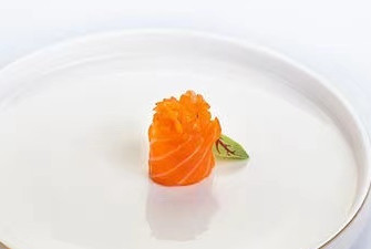 Gunkan al salmone